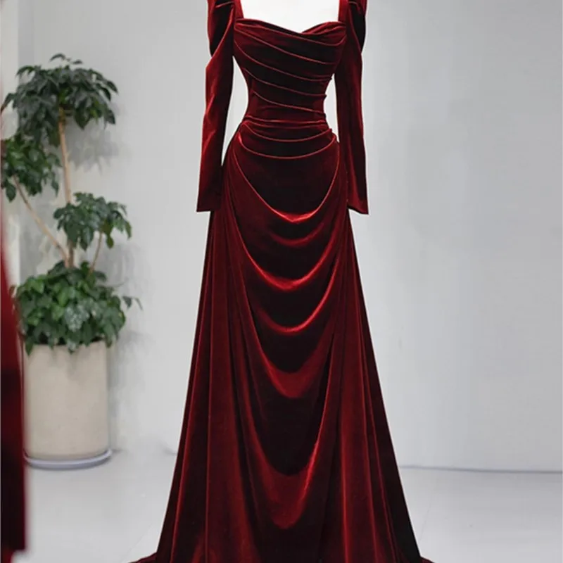 Velvet toasting gown Wine red long sleeve banquet host dress