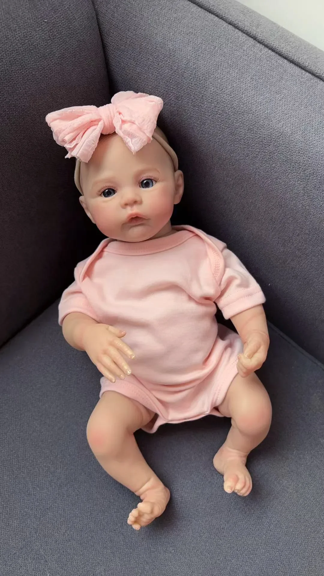 

Meadow Full vinyl Body 19inch Reborn Doll Newborn Baby Size Real Picture Handmade 3D Skin Hand-Drawing Hair Visible Veins