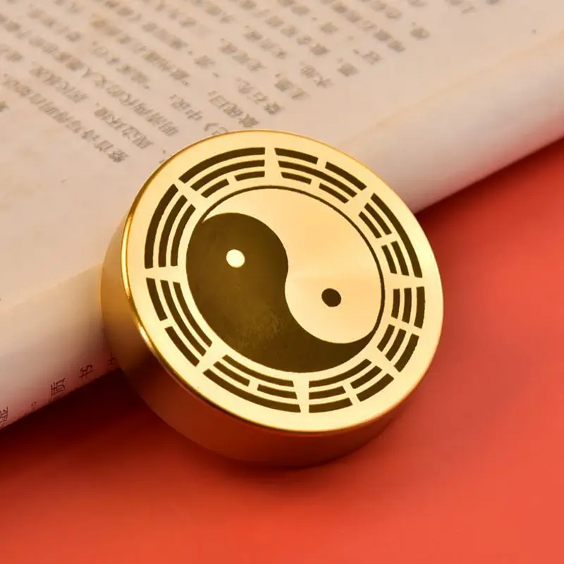 Chinese Calligraphy Brass Paperweight Round for Office Desk Decor Chinese Calligraphy Supplies Round Metal Paper Weight Art Gift