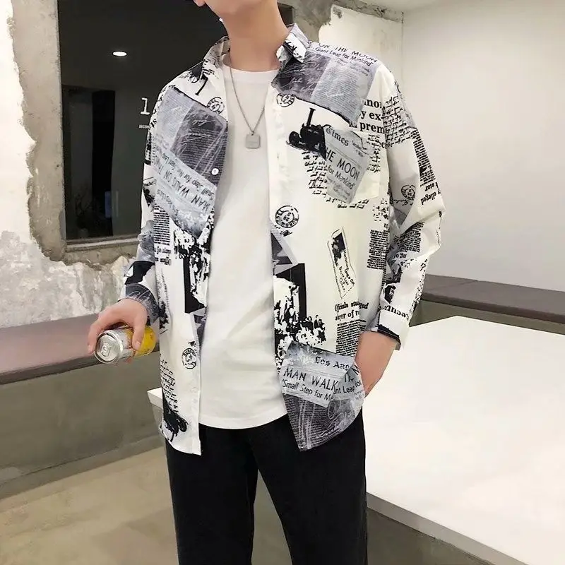 2023 Spring and Autumn and Winter Fashion Hong Kong Style Loose Fitting Newspaper Print Men's Ruffled Handsome Casual Coat Shirt