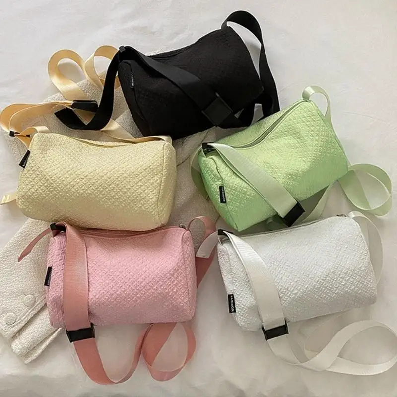 

Stylish and Practical Single Shoulder Bag Trendy and Functional Crossbody Bags 20CA