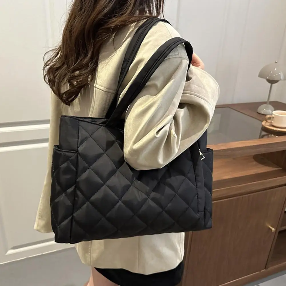 Mehrtaschen-Damen-Umhängetasche im Postboten-Stil, mit Rautenmuster, aus Baumwolle, als Kleider- und Schultertasche, große Kapazität, lässige Nylon-Schultertasche. – Detail 12