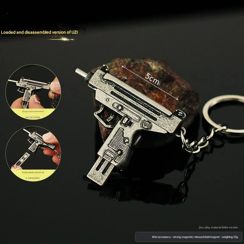 

5cm Uzi Gun Model Keychain Removable Magazine Movable Bolt Mini Metal Toy Gun Keychain Pendant Key Ring Gift