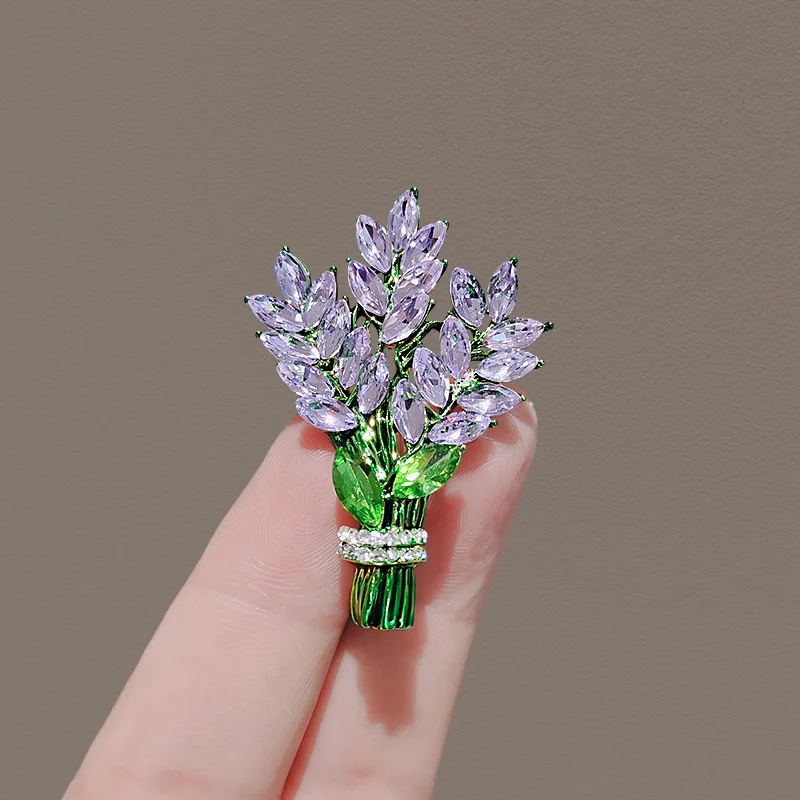 Trendy Exquisite Purple Lavender Flower Brooches For Women's Clothing Elegant Rhinestone Bouquet Brooch Pins Luxury Jewelry Gift