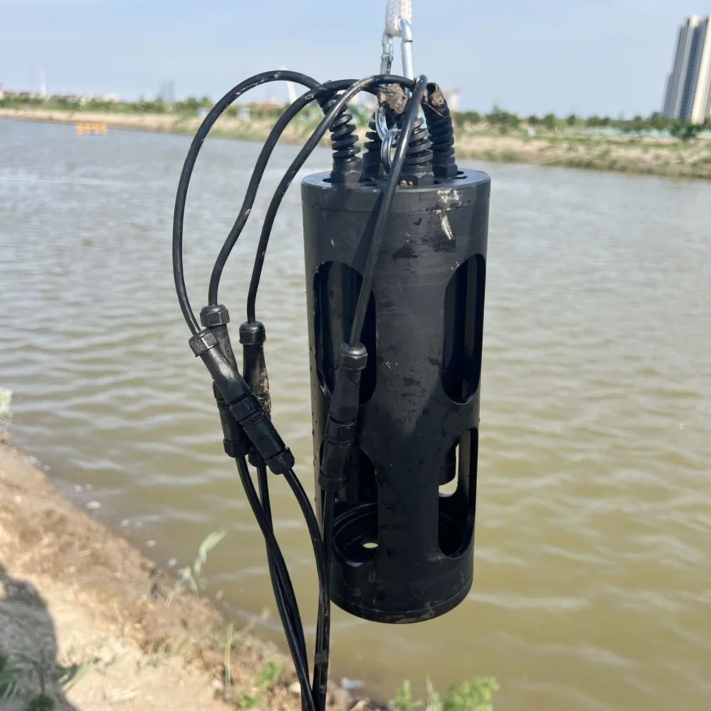 Portable Multi-parameter Water Quality Analyzer LUMINSENS water quality testing equipment