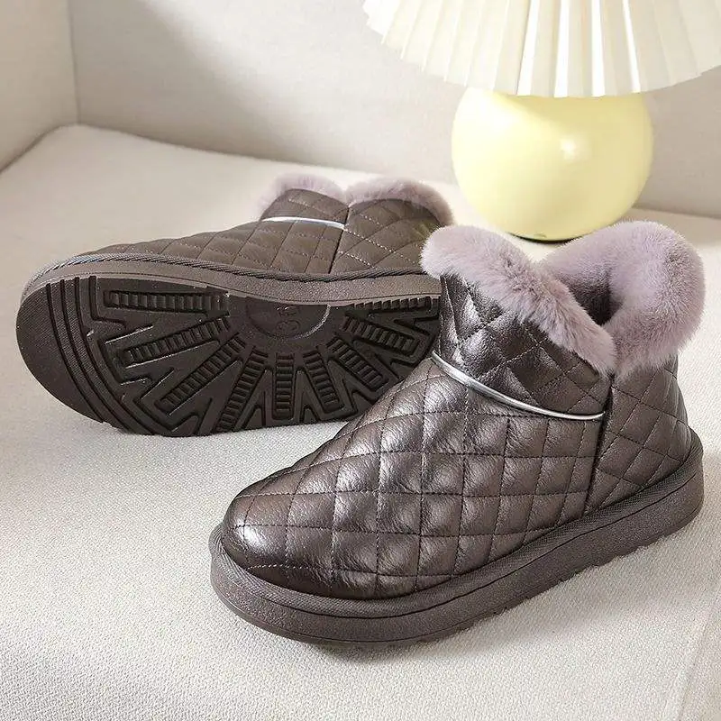 أحذية الثلوج الشتوية النسائية مبطنة بالصوف قصيرة سميكة القاع مقاوم للماء أحذية قطنية غير قابلة للانزلاق نمط غير رسمي أحذية منخفضة القطع #4