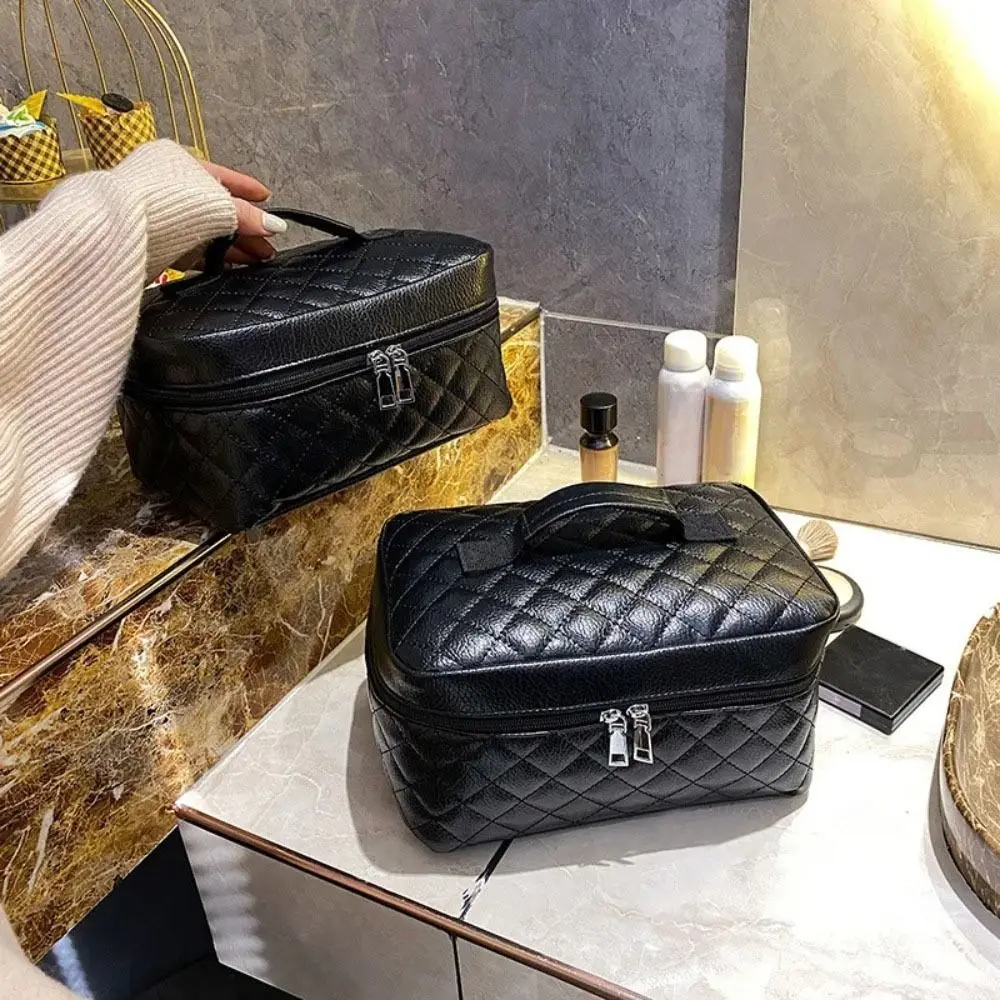 Portable Luxury Makeup Bag Partition Design Large Capacity Toiletries Bag Waterproof PU Leather Cosmetics Case