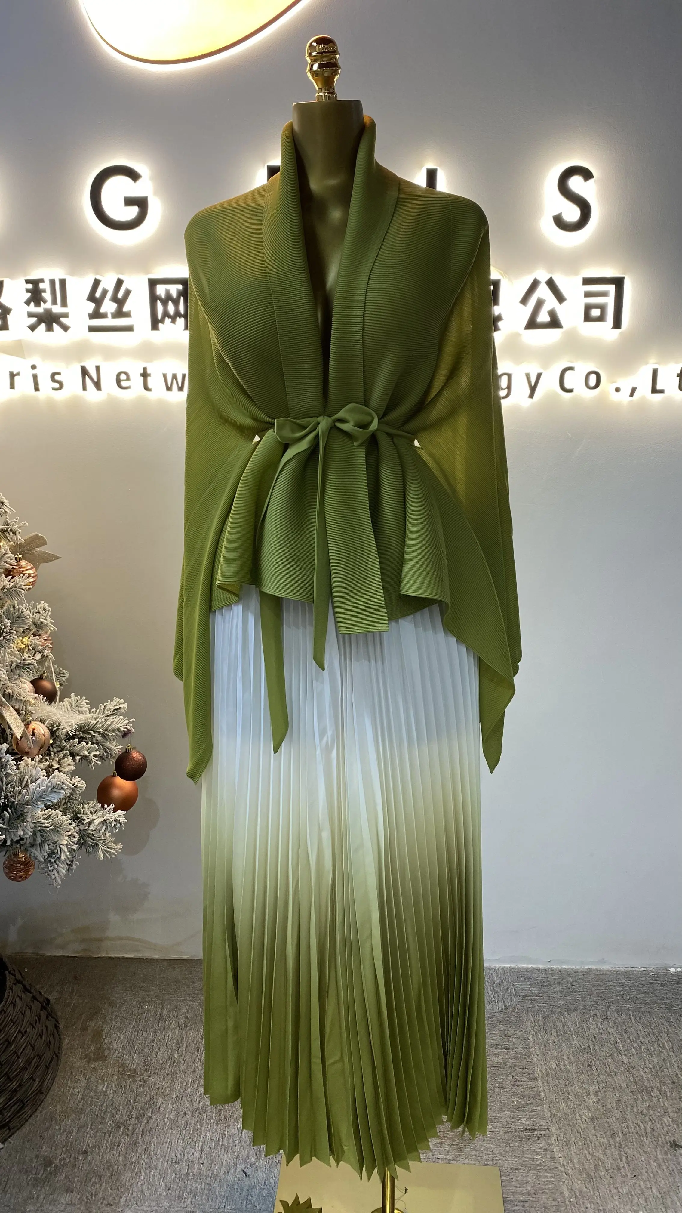 

2025 Casual Summer Two-Piece Set with Short Skirt, Plus Size, Loose Fit, 1/4 Sleeve, Fast Delivery Hot Selling Item-GZXX144