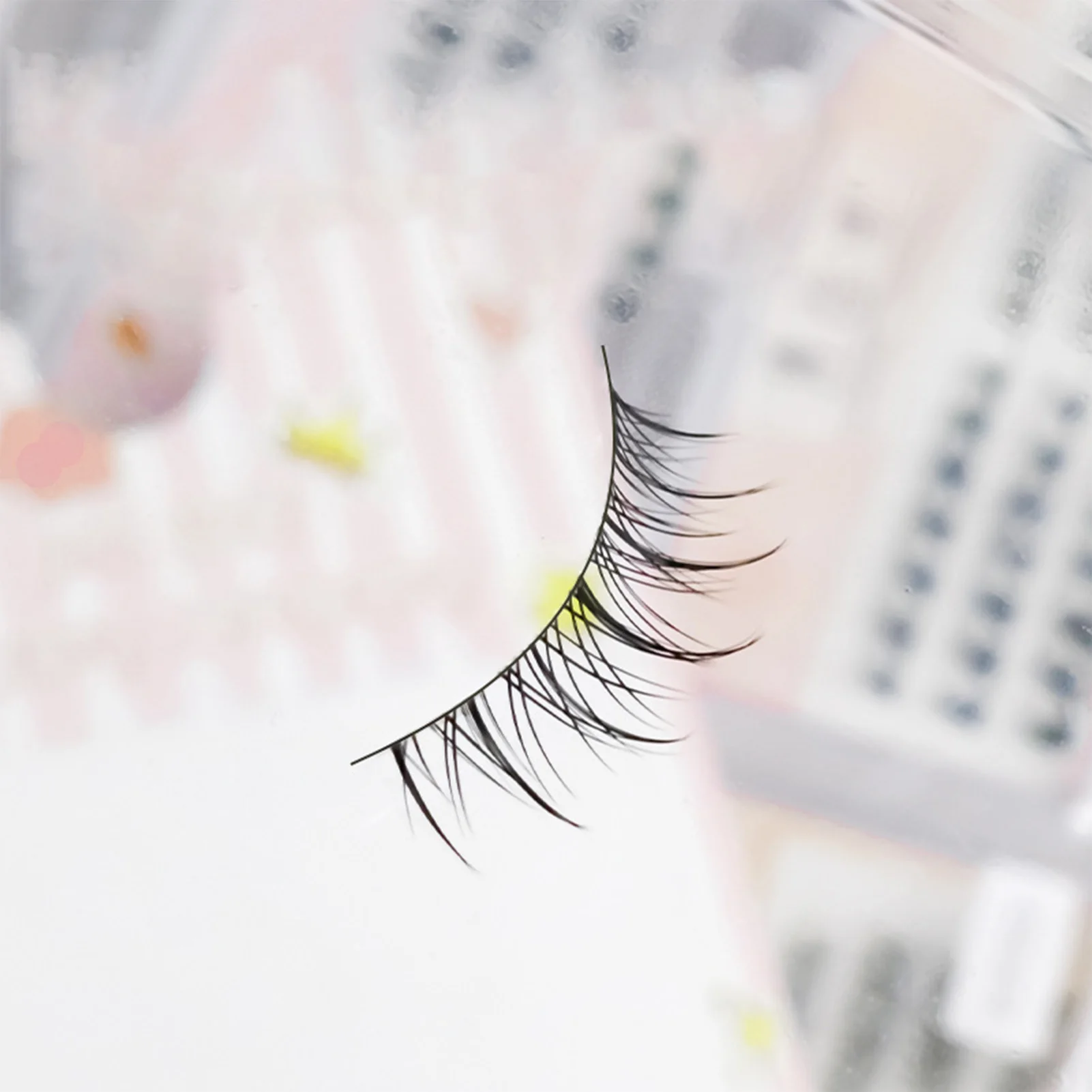 Sztuczne rzęsy w stylu diabła, pełne paski, naturalny mieszany wygląd, czarne włókno na sztyfcie, rzęsy do codziennego makijażu, dramatyczne akcesoria do makijażu.