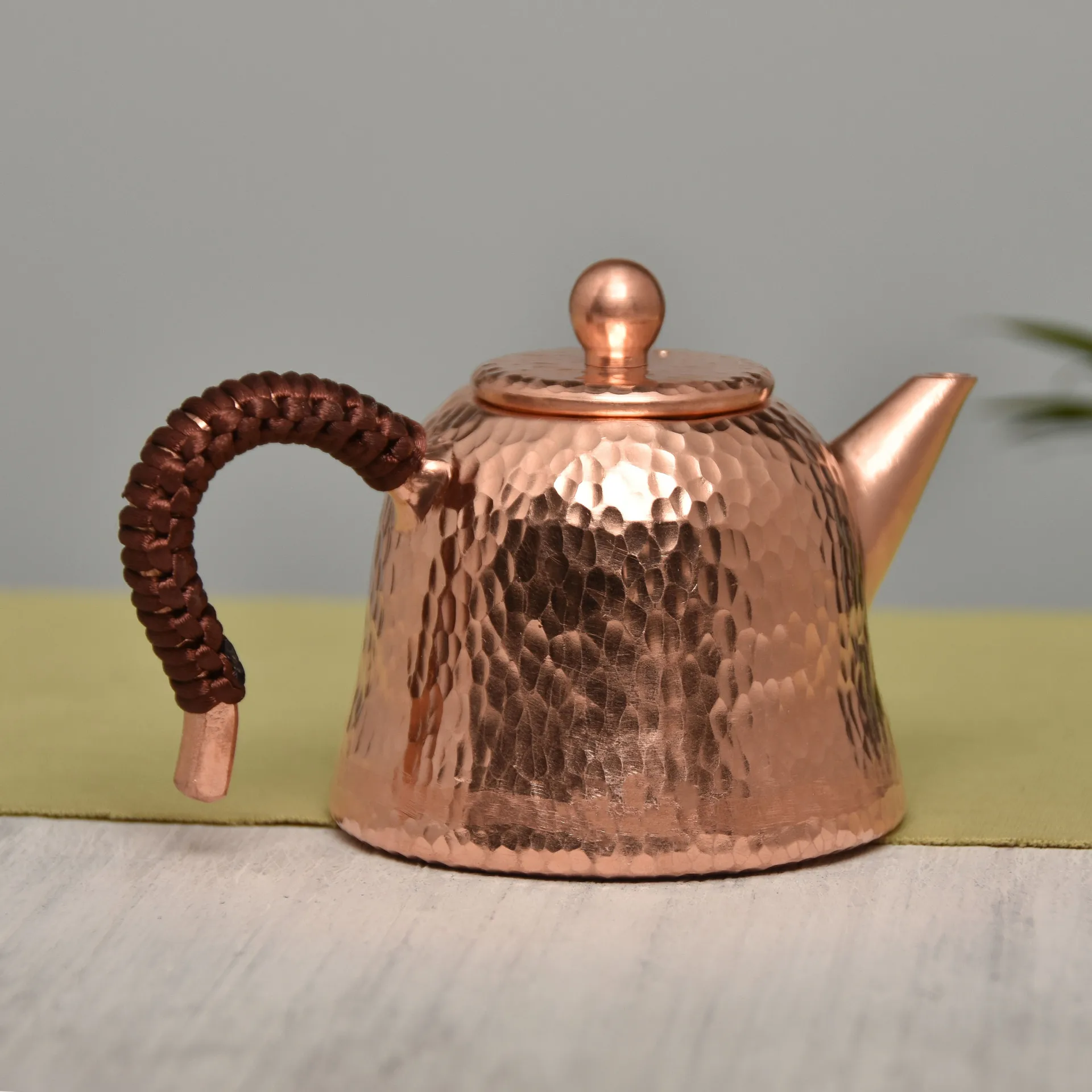 200ml pure purple copper teapot with anti-heat handle, single-layer thickened, hand-hammered, Chinese retro kung fu tea set