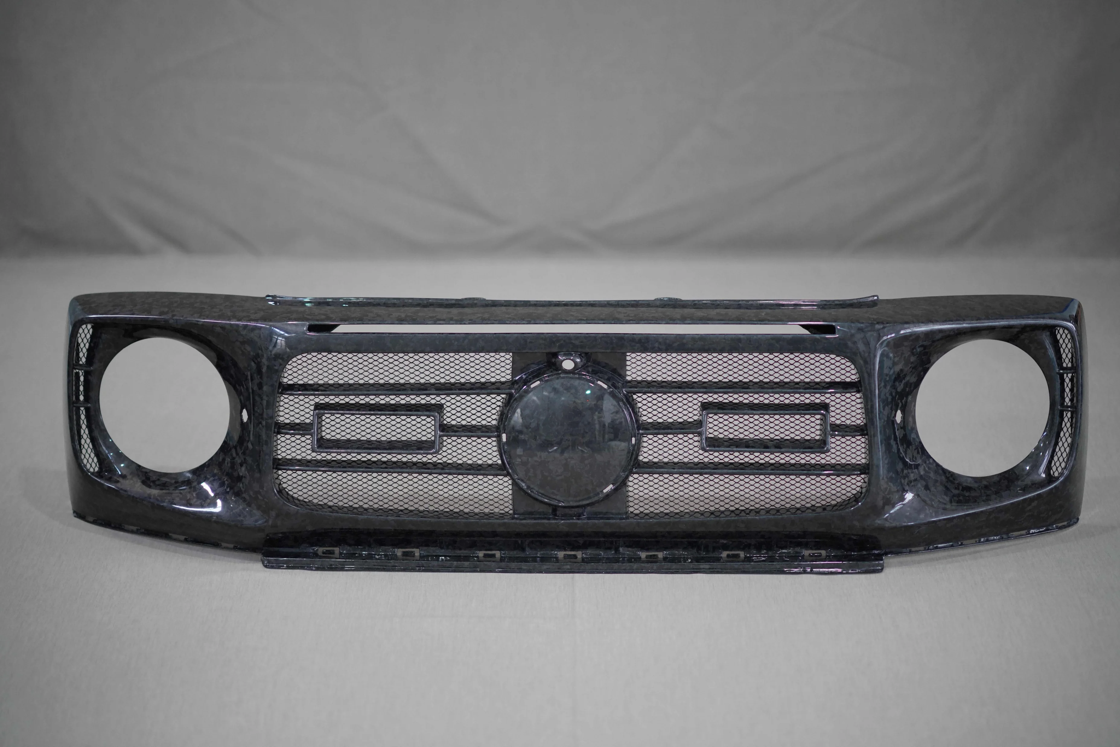 Manufacturer New Carbon Fiber Full Body Automotive Grille Kit Premium Car Accessory