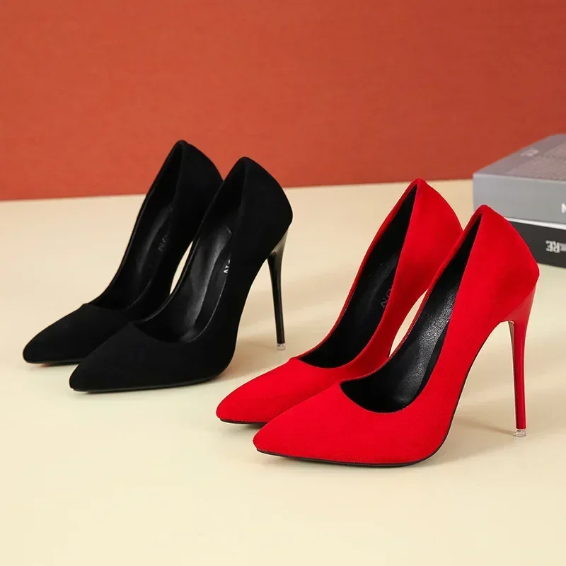 

2024 Big Size 35-45 women's shoes concise flock high heels women pumps pointed toe classic red gray ladies wedding shoes office