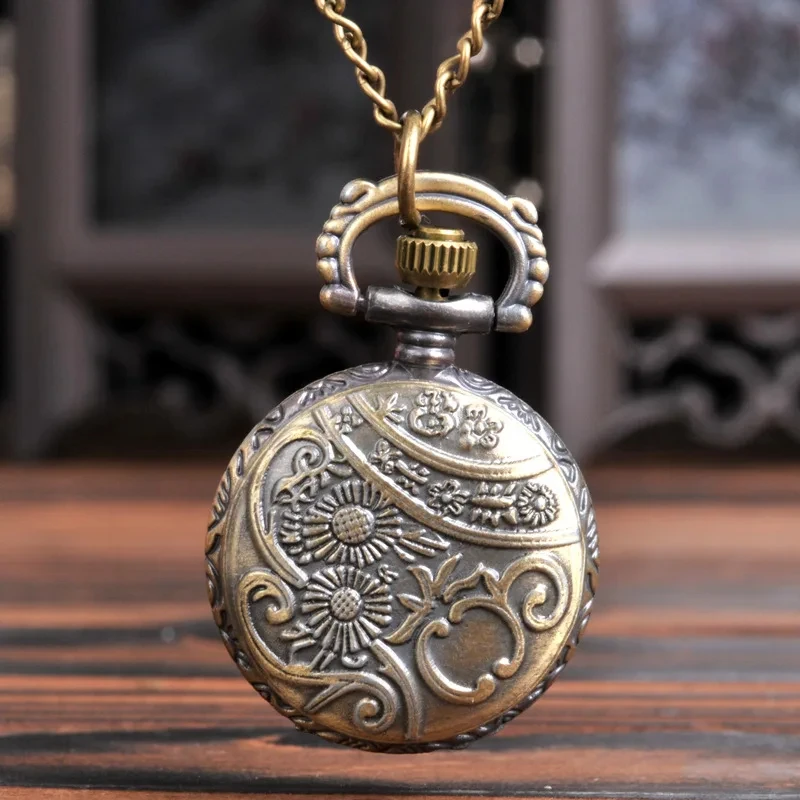 Hollow Out Flowers Vintage Quartz Pocket Watch Women Girls Sweater Chain Pendant Necklace Man Pocket Watch Retroid Pocket