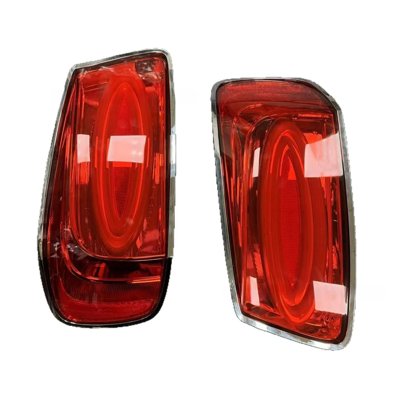 

Applicable to Bentley Flying 2014-19 left and right rear LED tail light rear brake light 4W0945095/4W0945096
