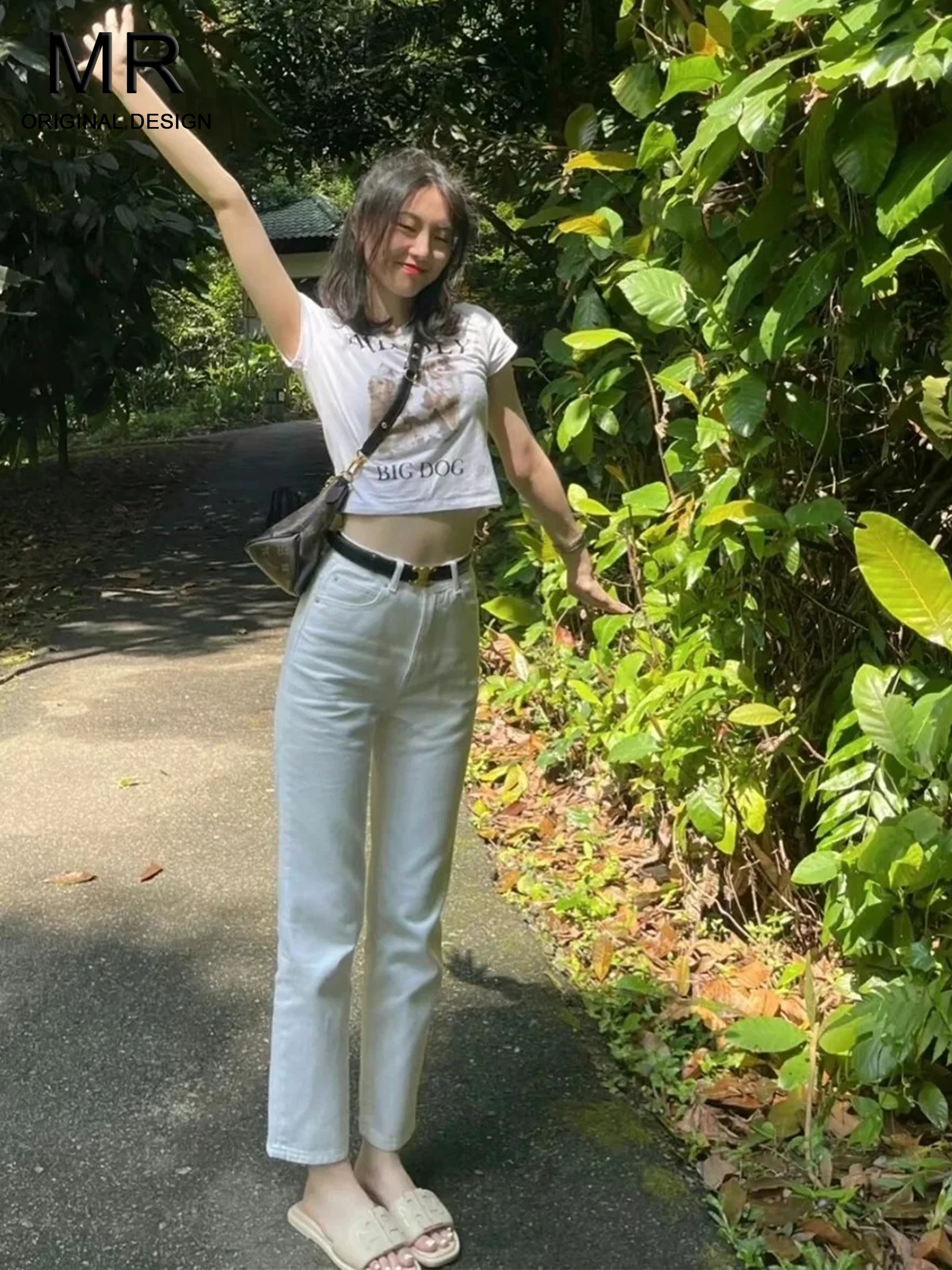 

White American Minimalist High Waist Slim Fit Jeans Women's New 2026 Summer Hot Girl Straight Leg Jeans Casual Soft Denim