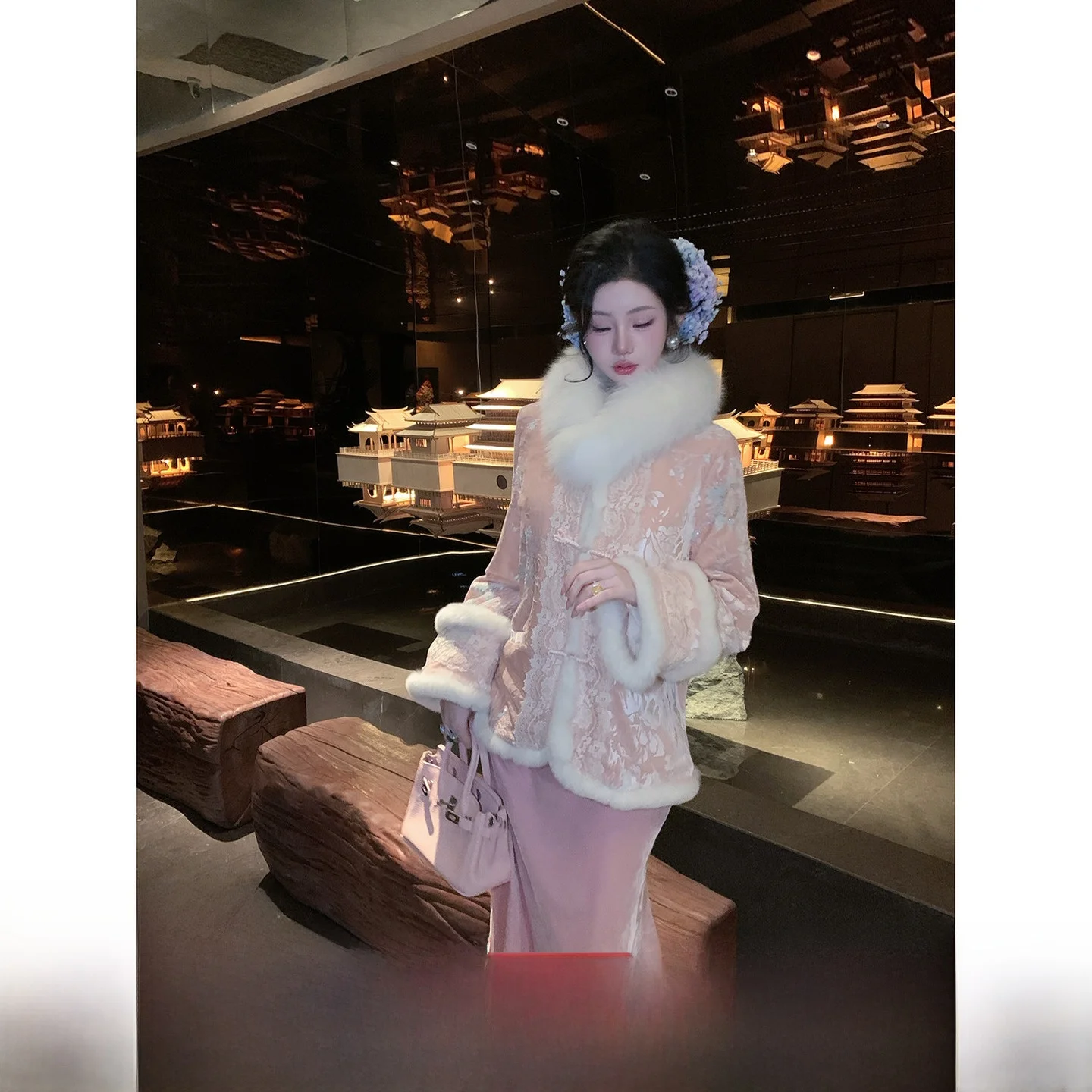 

Женское пальто из гусиного пуха с бархатной вышивкой, китайский стиль, зимняя модная верхняя одежда, мягкая хлопковая ткань