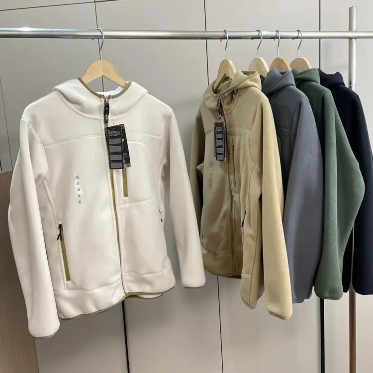 

Утепленная мужская повседневная куртка с капюшоном для активного отдыха, теплая, ветрозащитная, осенне-зимняя, стандартный крой, Cleanfit Sle H Brand