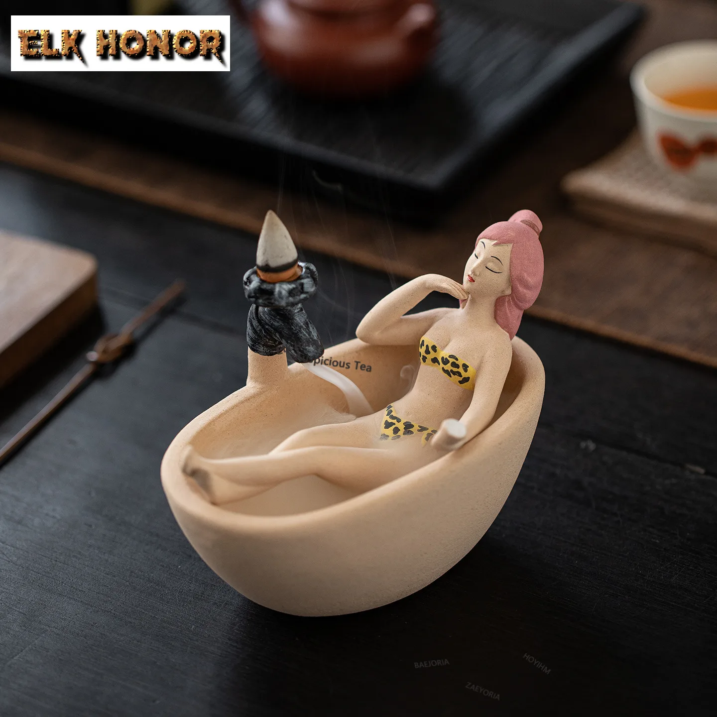 ZAEYORIA Creative Beauty Bathing Backflow Tea Pet Aesthetic Lucky Model Tea Figurine Play Toys Tea Statue Ornaments Tea Items