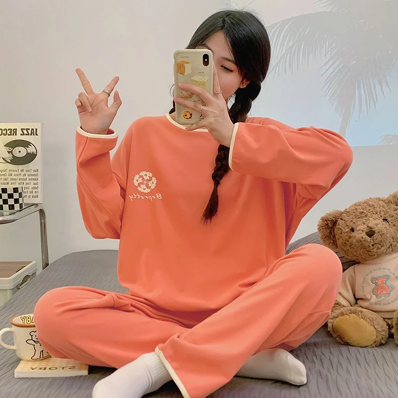 

Warmth Spwear Long Sve Thin Fce Loose Home Clothes Winter Outdoor Wearable Ladies Nightgown round Ne Bell Sve