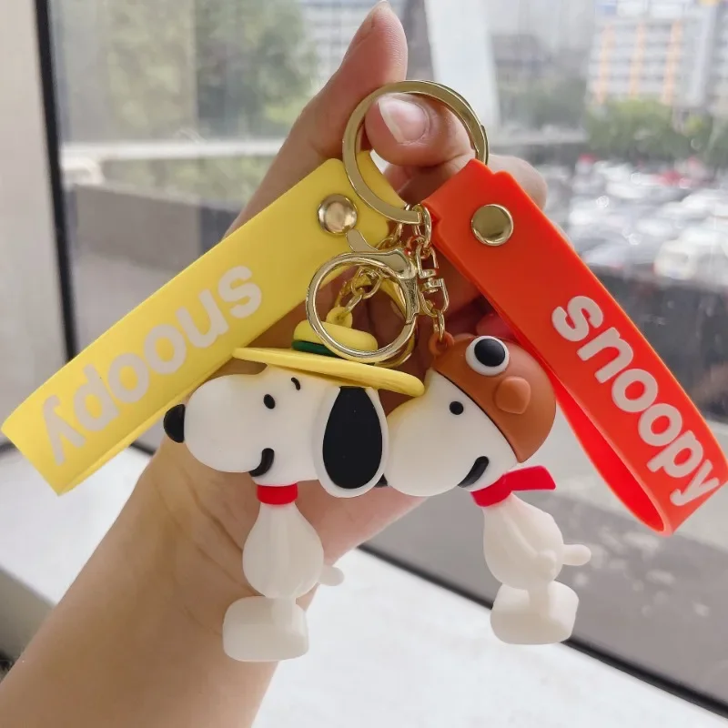 Snoopy Woodstock Charlie PVC Keychain Cute Cartoon Couple Chain Soft Rubber Small Pendant Key Ring Gift Decoration Accessories