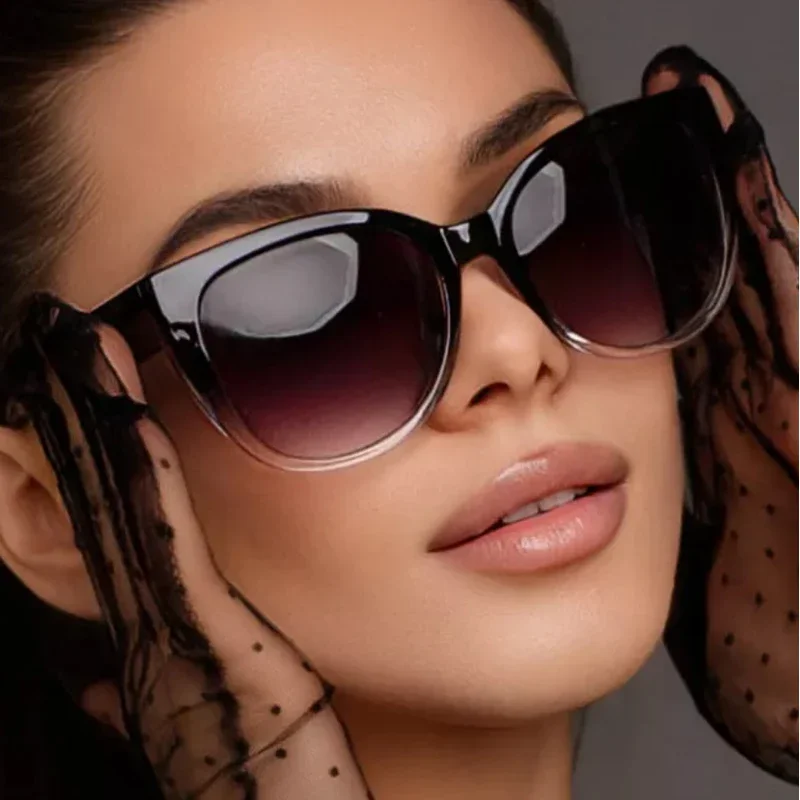 

Retro Fashion Cat Eye Sunglasses Women Brand Sun Glasses Gradient Lens Simple Wide Leg Design Unisex Female Shades