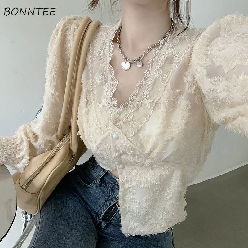 Shirts Women Spring Design V-neck Inner Lace Tops Aesthetic Harajuku Simple Fashion Daily Tender Chemise Femme All-match Classic