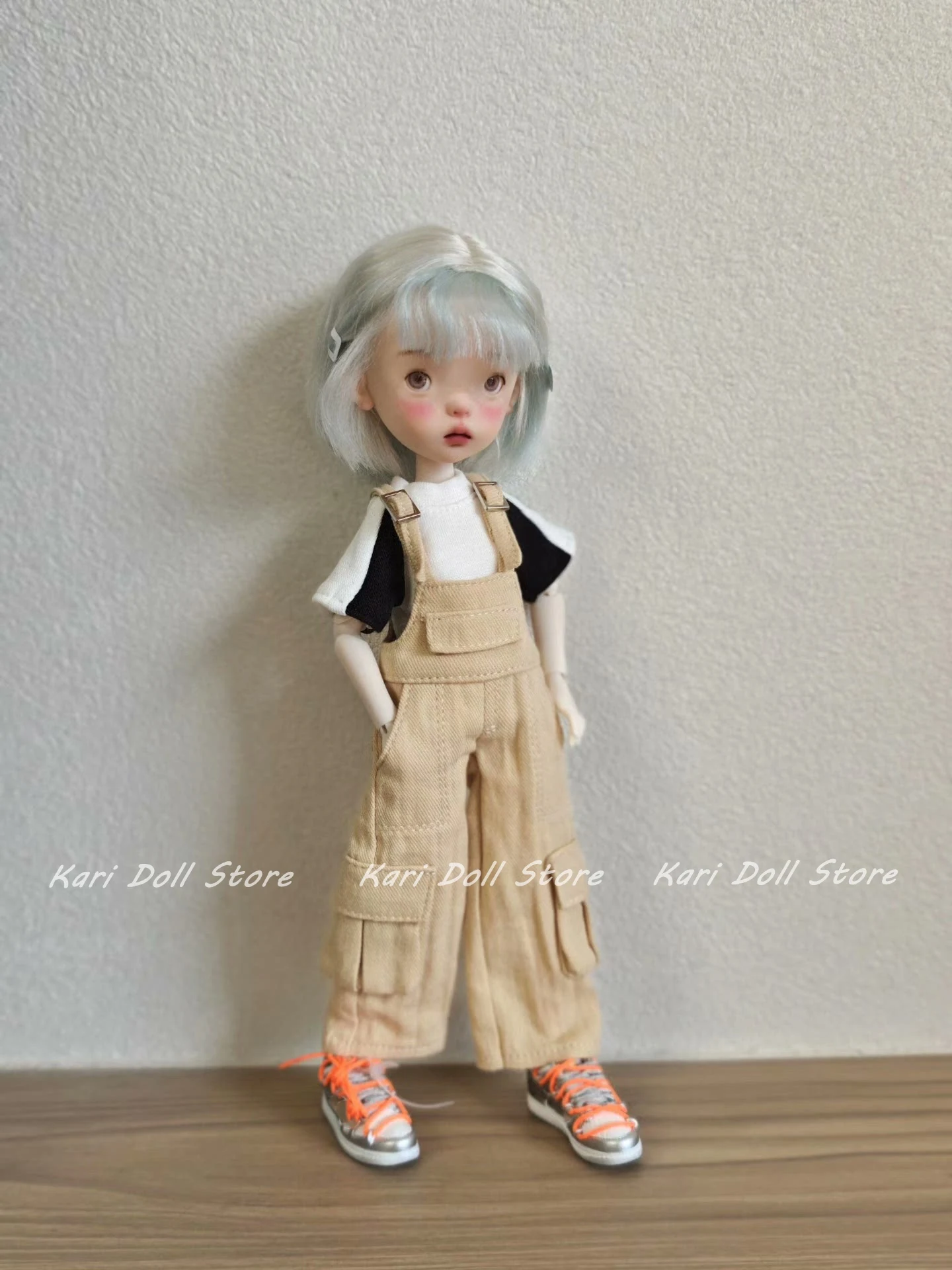 Kari-Puppenkleidung und Röcke Kleiner, frischer beige Latzanzug für Landazz Landoudou Doll