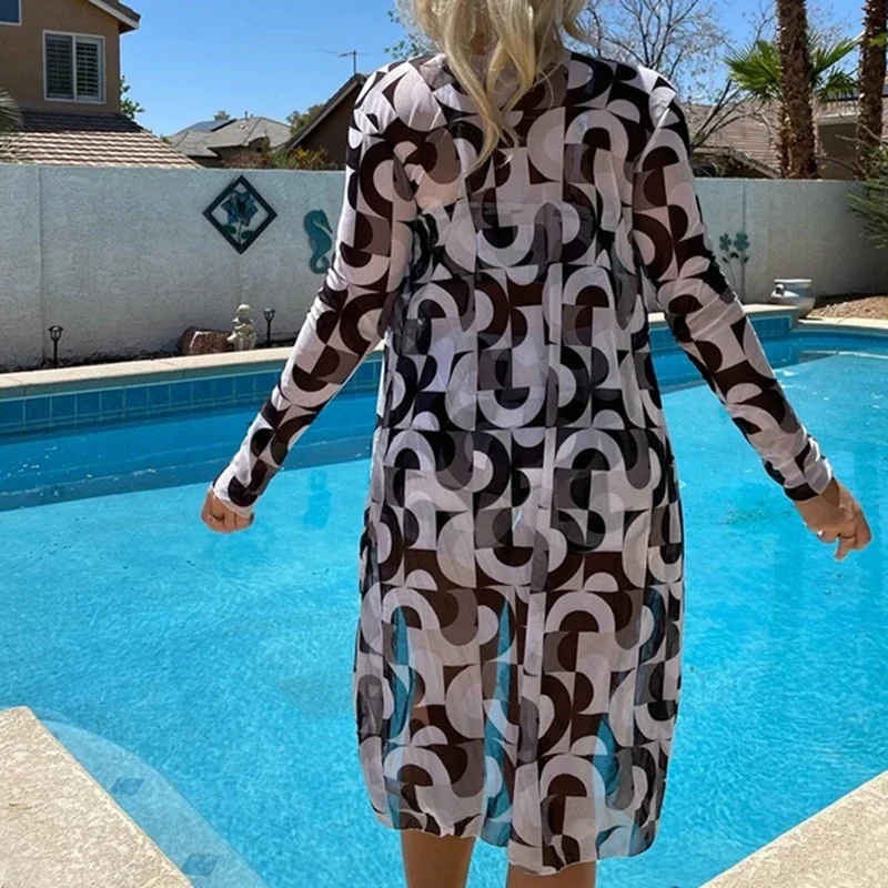 2025 Costume da bagno 3 pezzi delle nuove donne Stampa tie-dyed Tankini + Cappotto lungo in rete Cover Up Costumi da bagno Push Up Pantaloncini a vita alta Costumi da bagno