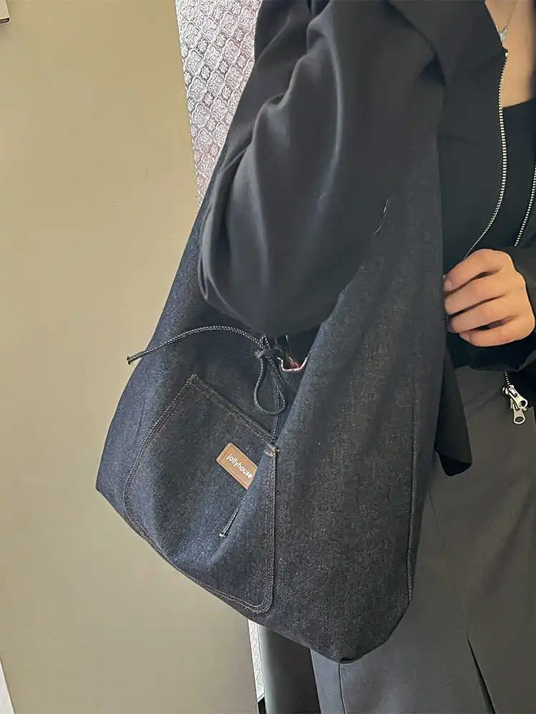 حقيبة يد نسائية من قماش الدنيم 2025 حقيبة كتف مفردة جديدة غير رسمية منقوشة ذات سعة كبيرة حقائب سفر ذات ألوان متباينة شعبية #5