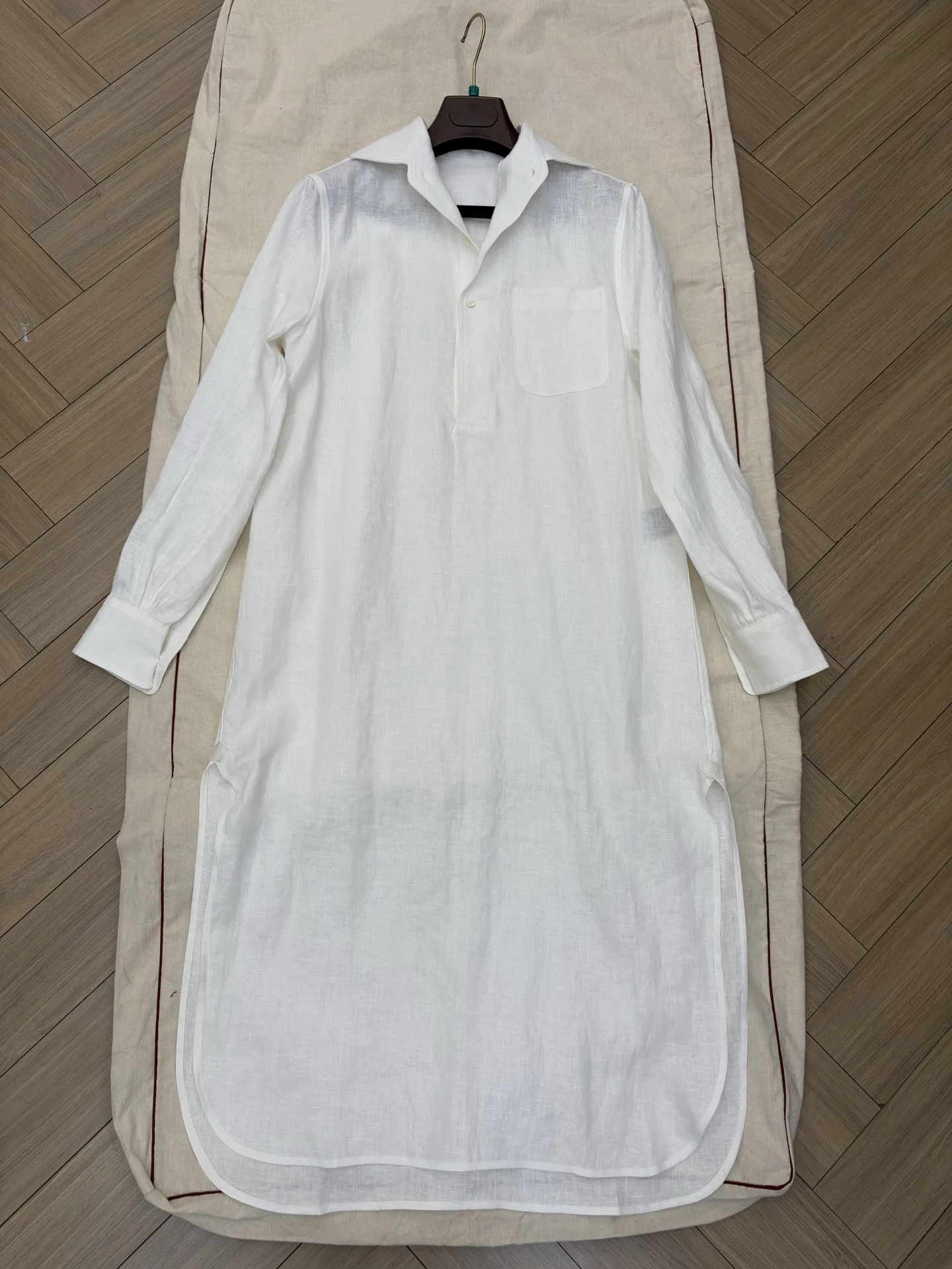 2026 Spring/Summer New Arrival: High-Quality, Stylish, and Retro-Inspired Women's White Linen Shirt Dress