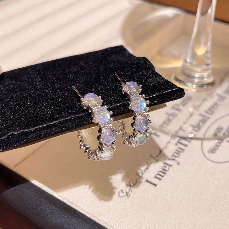 VintagRound C Shape Stud Earrings for Women Elegant Opal Beads Geometric Temperament Earrings Jewelry Trend Accessories Gift