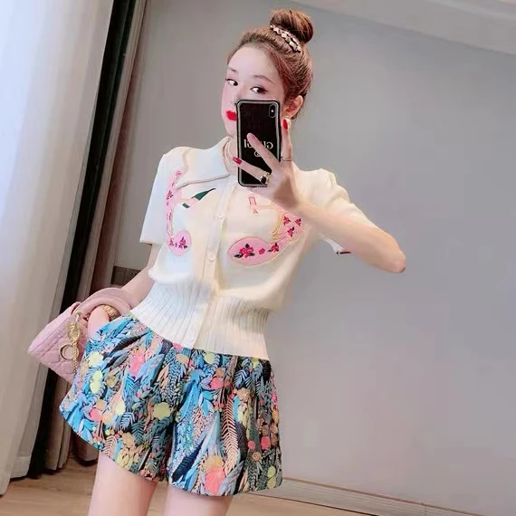 Summer Cartoon Embroidered Knit Crop Tops Pullovers Women Elegant Fashion Slim Short Sleeve Sweater Sweet Single-breasted Tshirt