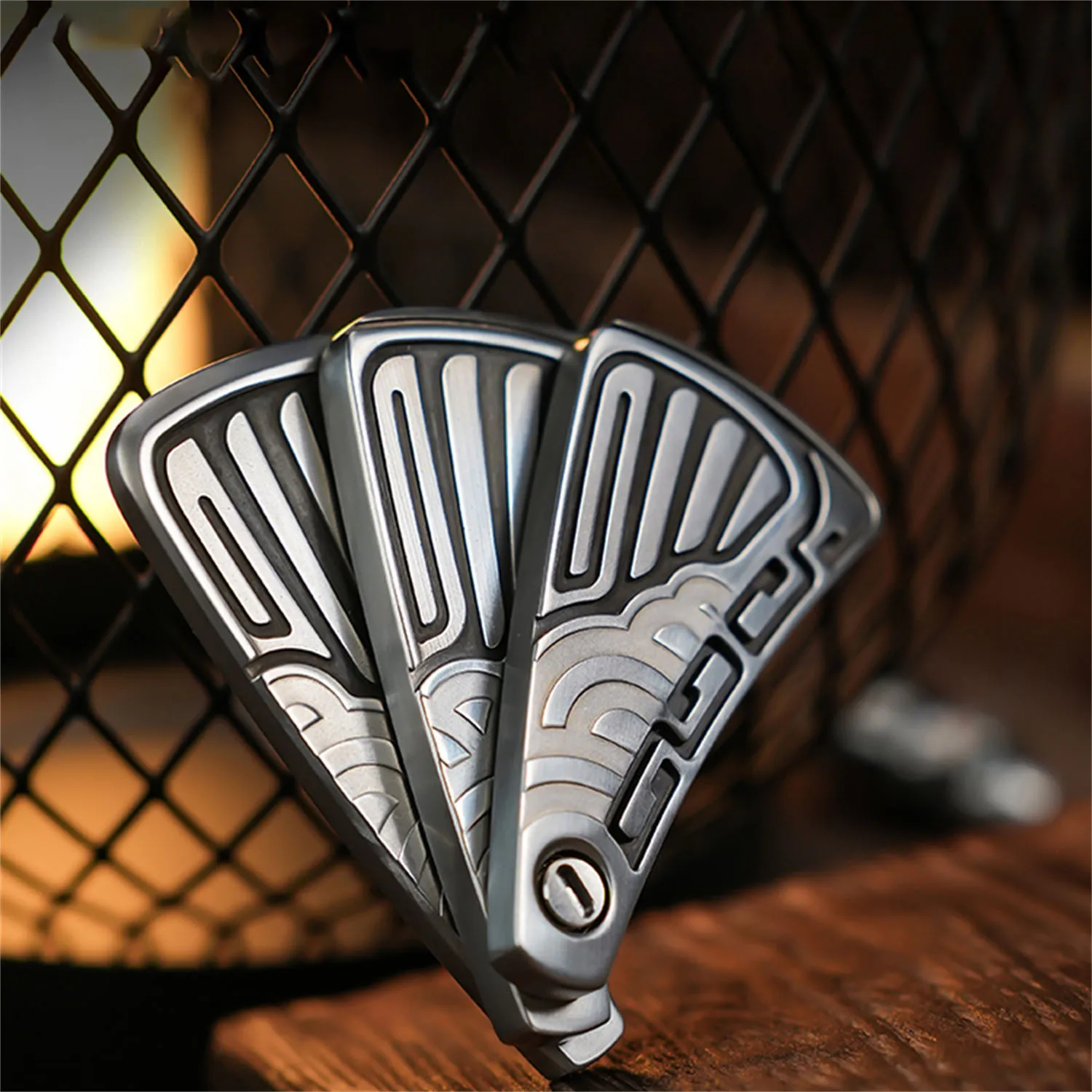 MUYI EDC Fan Fidget Slider, Spinner de dedos de aleación de titanio, juguete de descompresión, artefacto de Metal