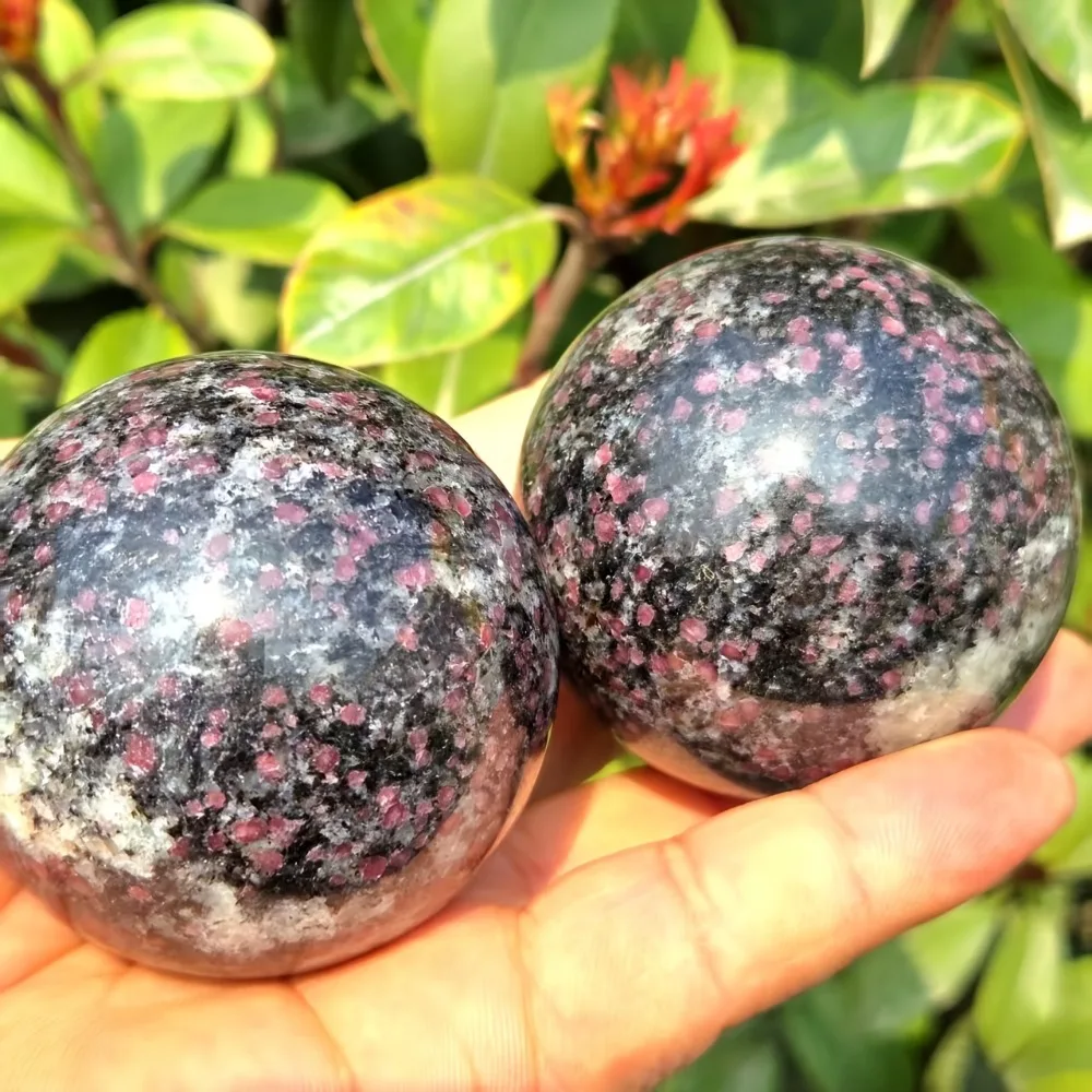 Garnet Sphere Perfect for Decorating Your for Home Or Office Reiki Energy Stone Healing Mineral Handwork Fengshui Crystal Sphere