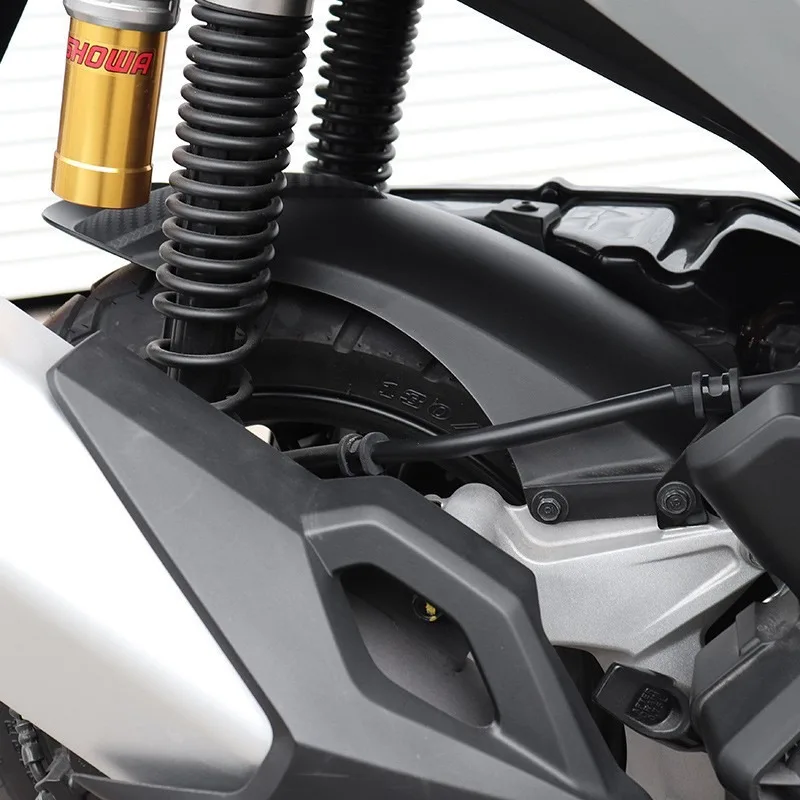 Suitable for Honda 21-23 PCX160/ADV160/click160 Fender Rear Wheel Water Baffle To Prevent Mud and Water