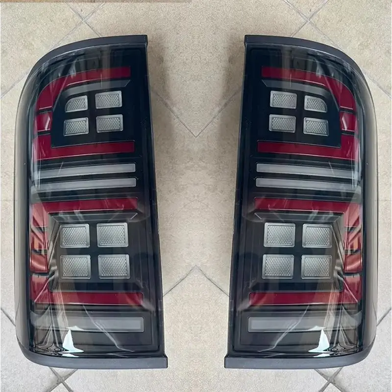 For Nissan Patrol Y61 1999 2000 2001 2002 2003 2004 2005 Led Car LED Taillights Assembly with Dynamic Turn Signal Plug and Play