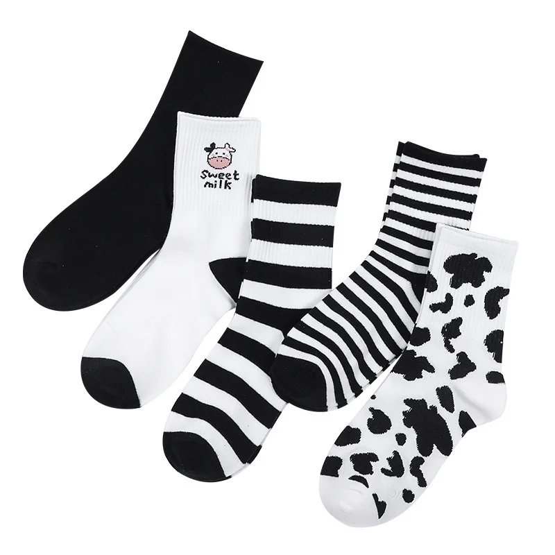 Cute Cow Print Socks for Women White Black Funny Cartoon Animals Sock Girls on Sale Fashion Casual Streetwear Skateboard