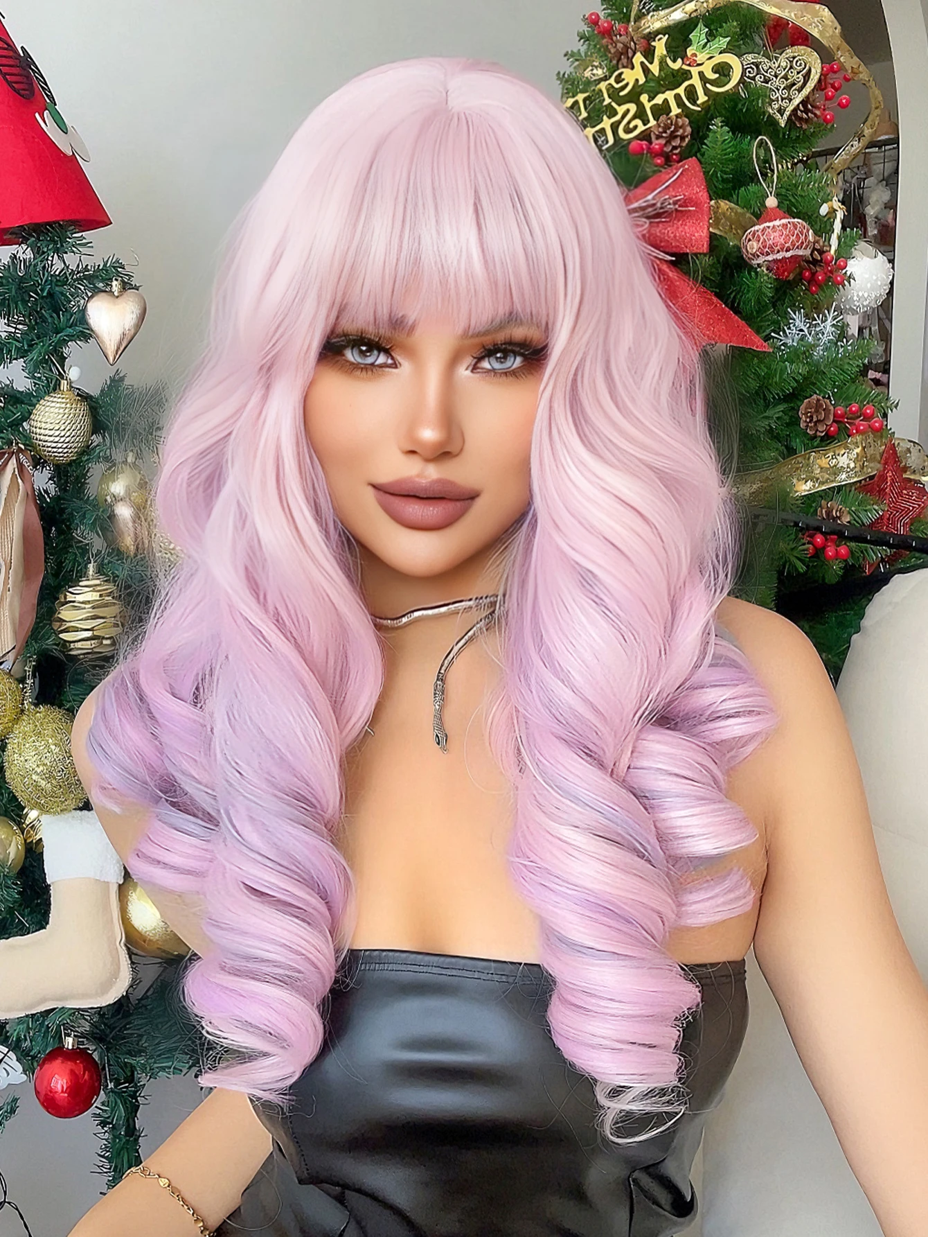 

22Inch Cherry Blossom Pink Color Synthetic Wigs With Bang Long Natural Curly Hair Wig For Women Cosplay Party Heat Resistant