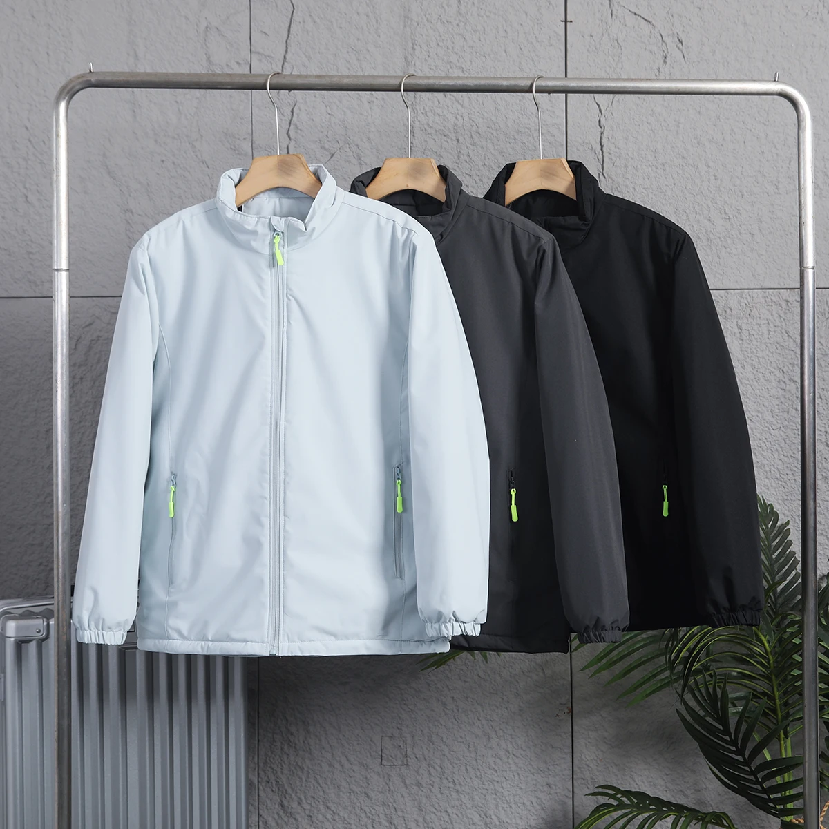 

Outdoor Pata Men's Autumn and Winter Cycling, Sports, Fishing, Hiking and Camping Windproof Thick and Warm Cotton-padded Clothes