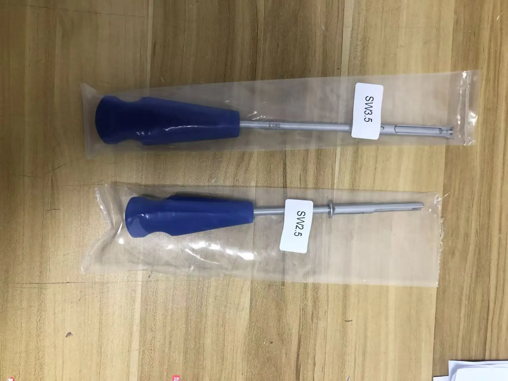 Hex-head Steel Manual Screwdriver with Holding Sleeve for Veterinary Use and Pet Medical   fast shipping