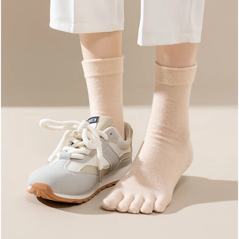 Women's 5 Finger Wool Socks Solid Color Warm Socks Autumn Winter Mid-tube Five Toed Sock Thick Elastic Tabi Coldproof Toe Sock