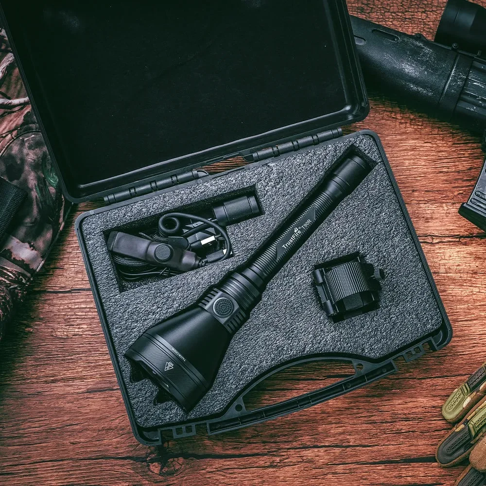 العسكرية التكتيكية مصباح يدوي قوي 4800 لومينز عالية الطاقة مصباح شعلة قابل لإعادة الشحن 1600 متر للصيد الدفاع عن النفس Nitecore ﻿