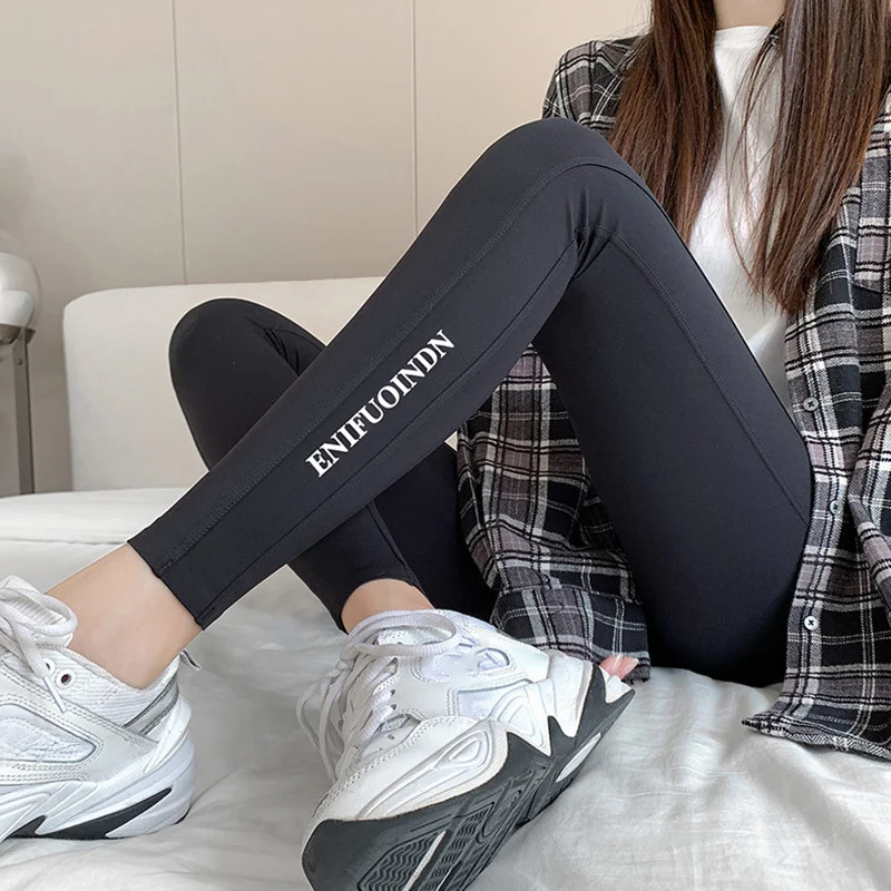 Fashion Slim Fit Yoga Sports Leggings Women Autumn Winter Plus Fleece Tights Outdoor Cycling Running Shark Skin Leggings Woman