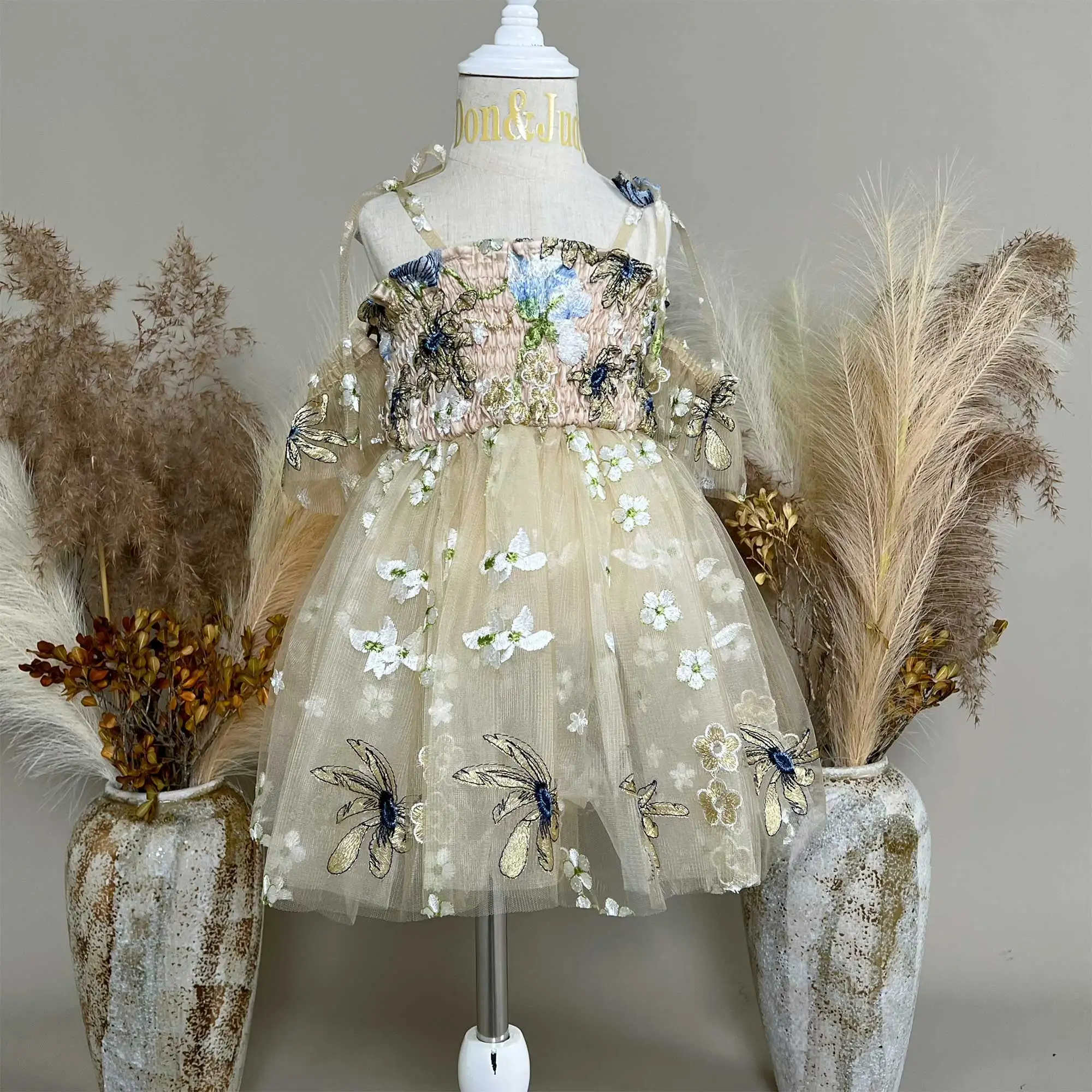 

Tulle Flower Embroidered Children's Birthday Party Dresses Flower Girl Dress for Wedding Elegant Princess Ball Gown Photo Shoot