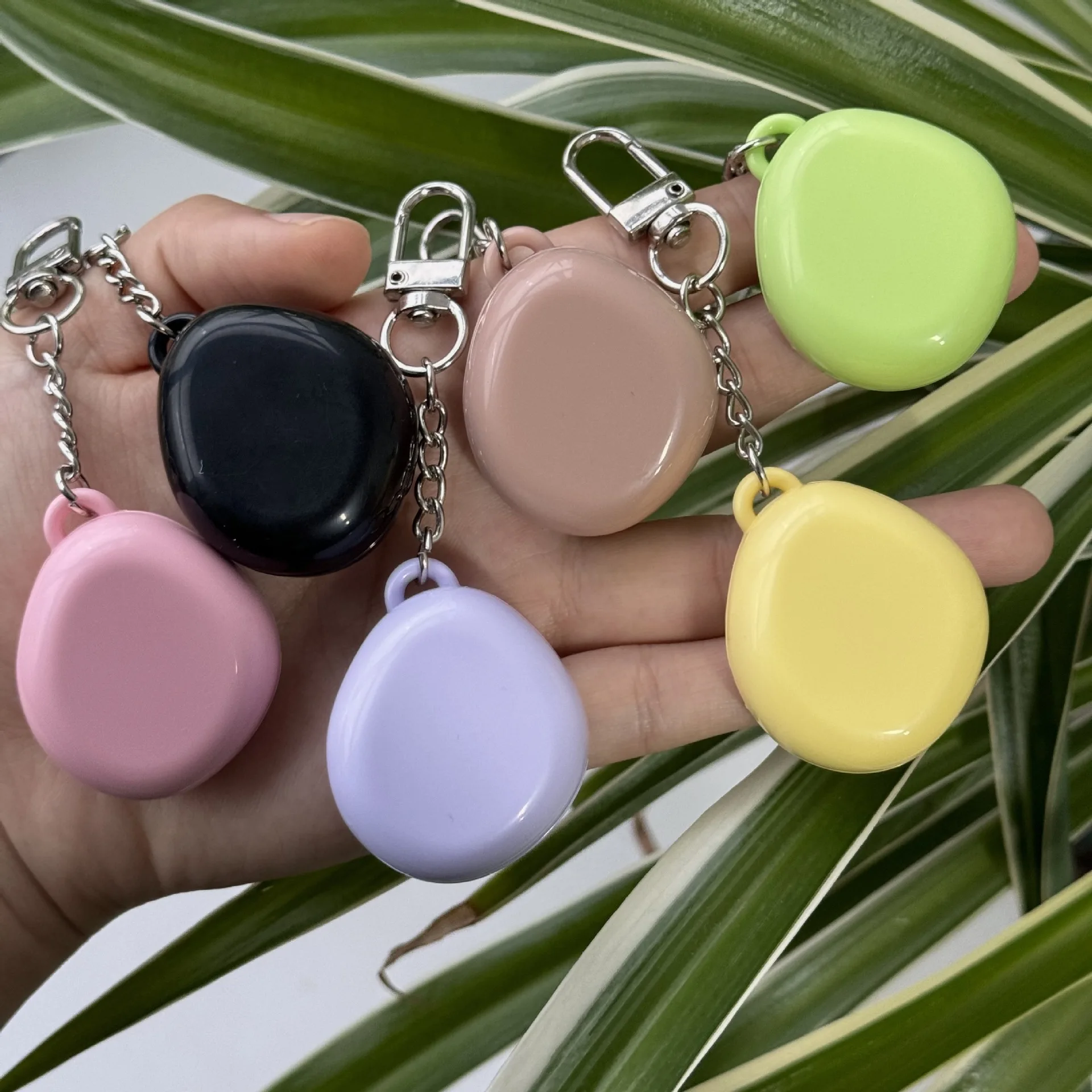 Empty 0.4g Heart Shape Lip Gloss Tube DIY Key Chain Portable Eyeshadow Bottle Cosmetic Makeup Blush Container