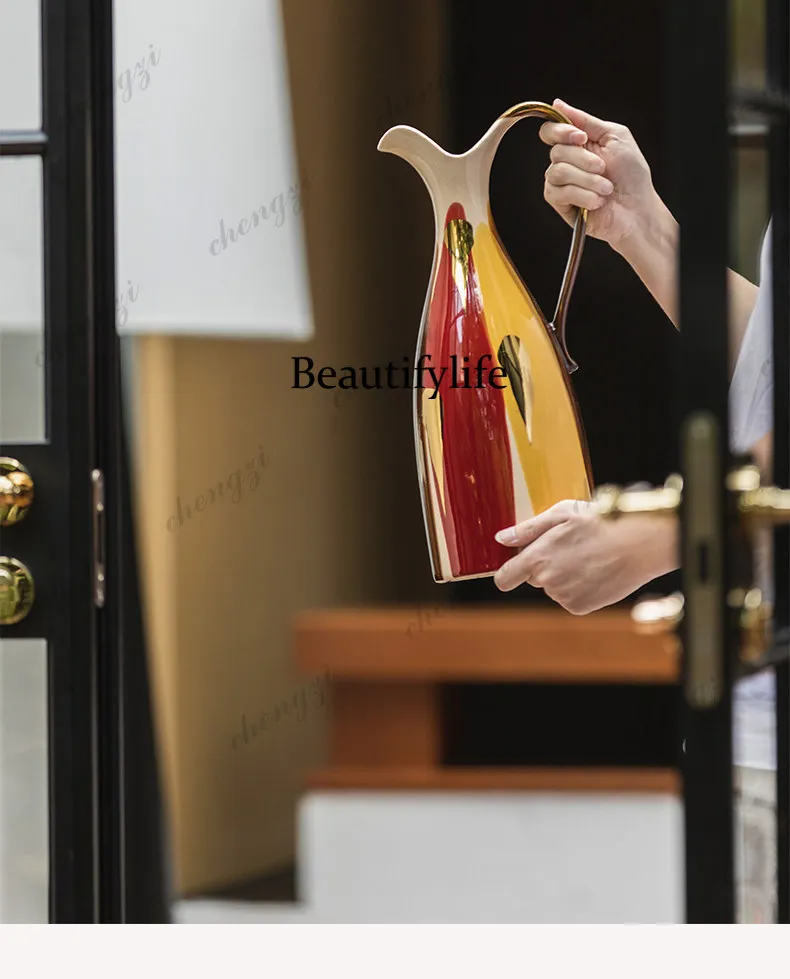 A95 Hand-painted gilded double-handled vases for home entrances, dining rooms, European-style decorative ceramic crafts