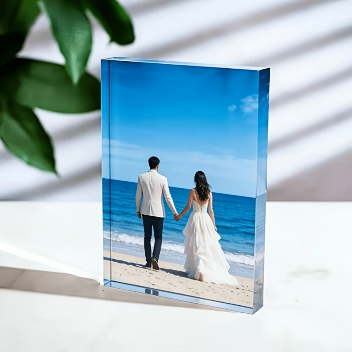 Customizable, Personalized Acrylic Tabletop Decor—Clear and Durable—Ideal for Home Display and Thoughtful Gifting.