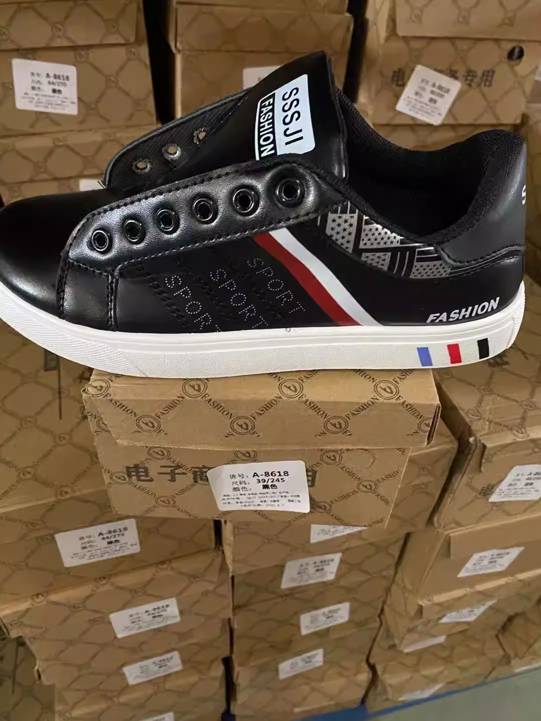 NONE Männer Wohnungen Schuhe Luxus männer Turnschuhe Frühling Herbst 2023 Outdoor Sport Schuhe für Männer Mode Vulkanisierte Schuh Tenis para Hombre 4