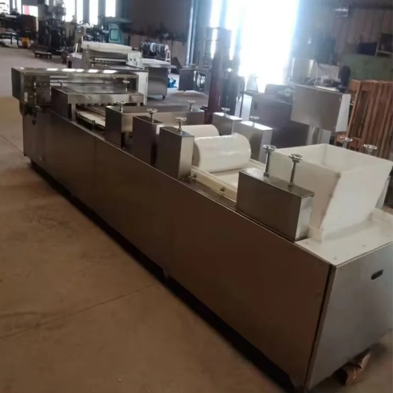 Automatische Wafer Biscuit Enrobing Line Weiße Schokolade Temperier- und Schmelzmaschine Obst Kekse Energie Müsli Bar Maker