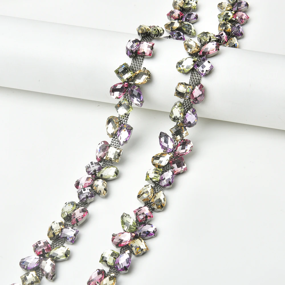 New High Quality 1 Yard/Lot Rhinestone Trim Mix Color Crystal Flower Chain Wedding Decoration Sew On Garment DIY Accessories
